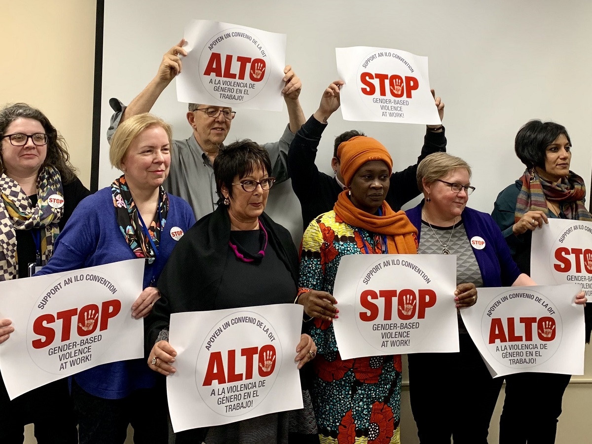 Women unionists at UNCSW63 supporting an ILO Convention on gender-based violence in the world of work.